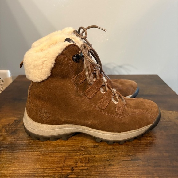 Timberland Brown Suede Canard Resort Shearling Lined‎  Hiking Boot (Women 6.5) - Picture 2 of 10